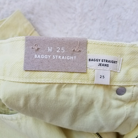 Madewell Baggy Straight Leg Jeans in Pale Daffodil - Picture 12 of 12